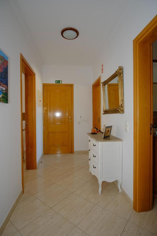 אלבופיירה Apartamento T2 Em Condominio Fechado. מראה חיצוני תמונה