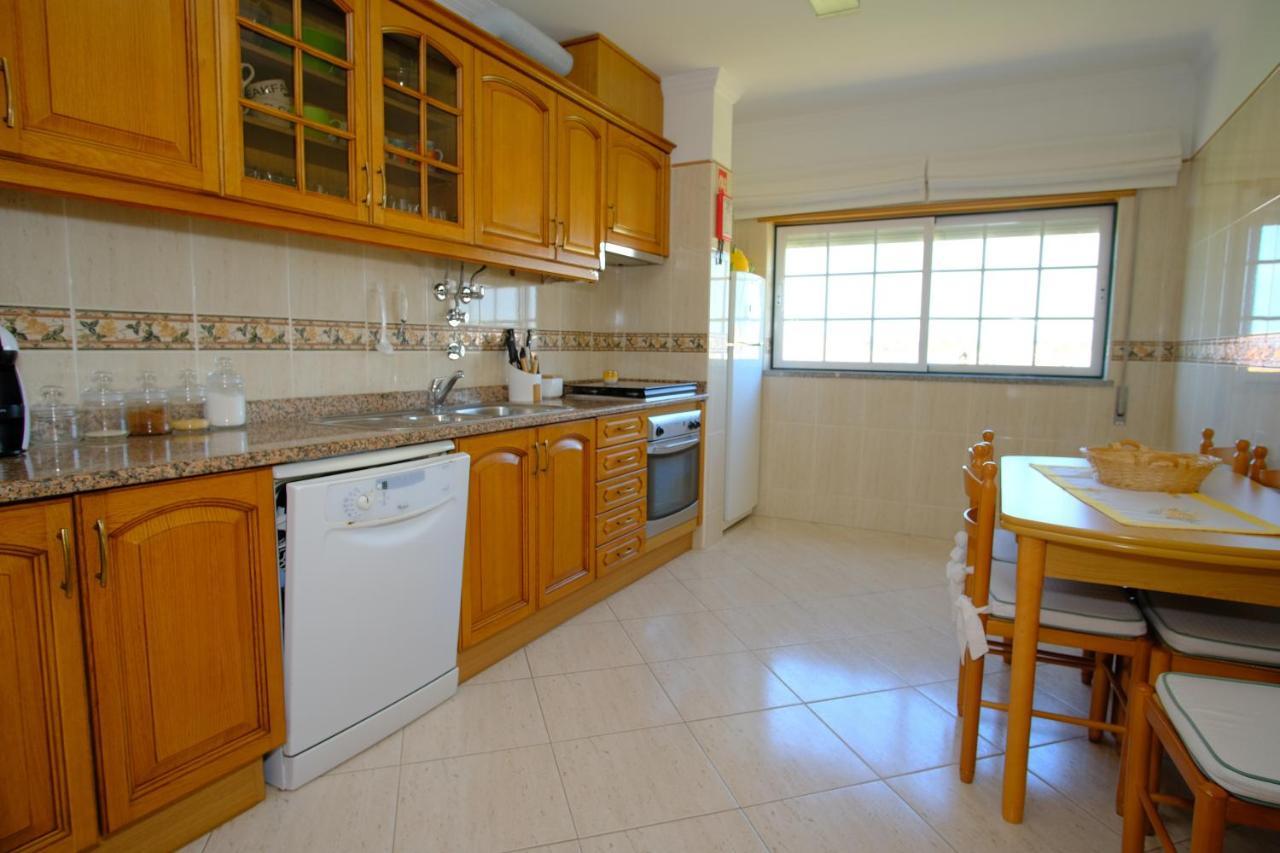 אלבופיירה Apartamento T2 Em Condominio Fechado. מראה חיצוני תמונה