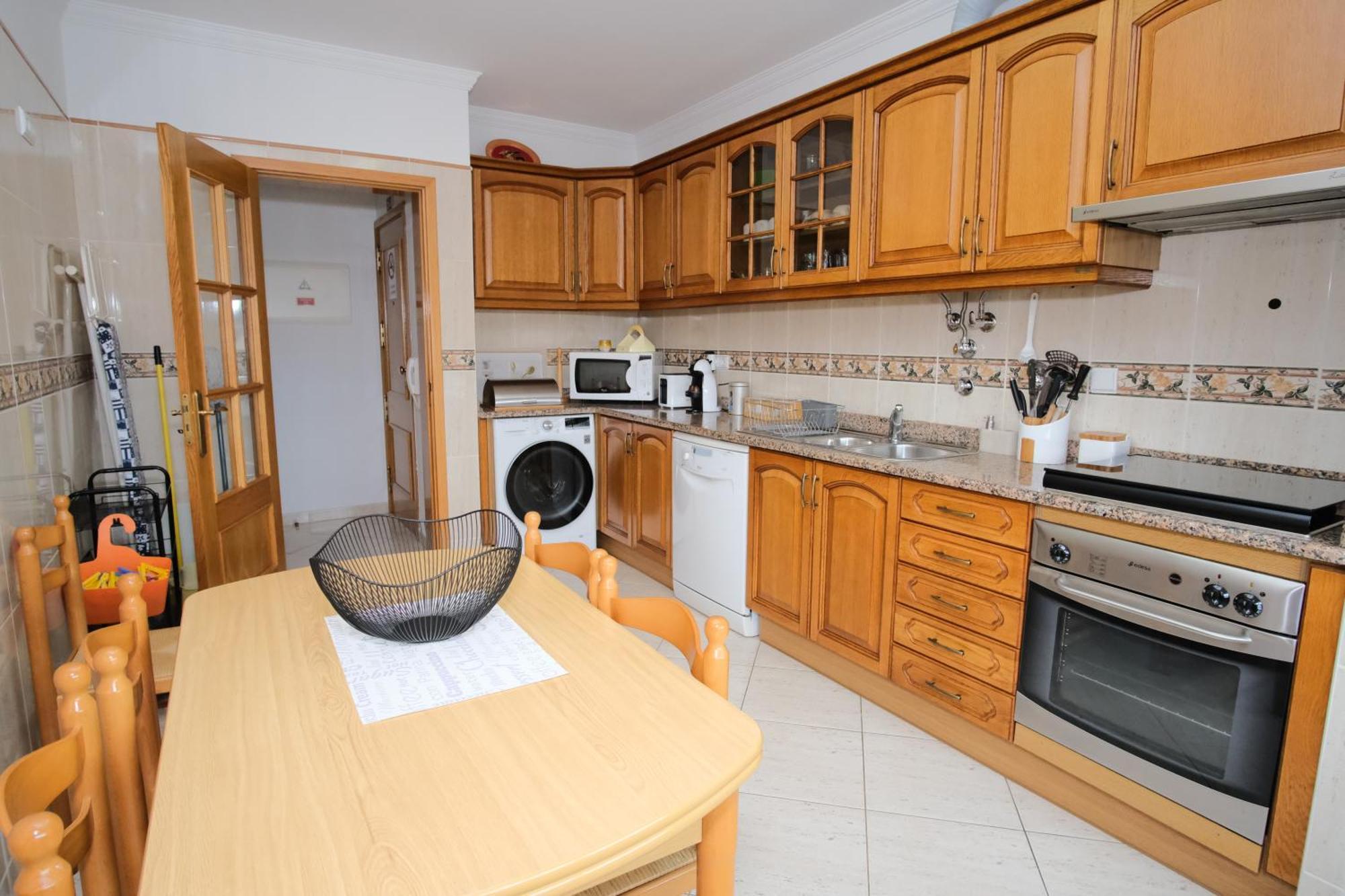 אלבופיירה Apartamento T2 Em Condominio Fechado. מראה חיצוני תמונה